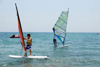 windsurf